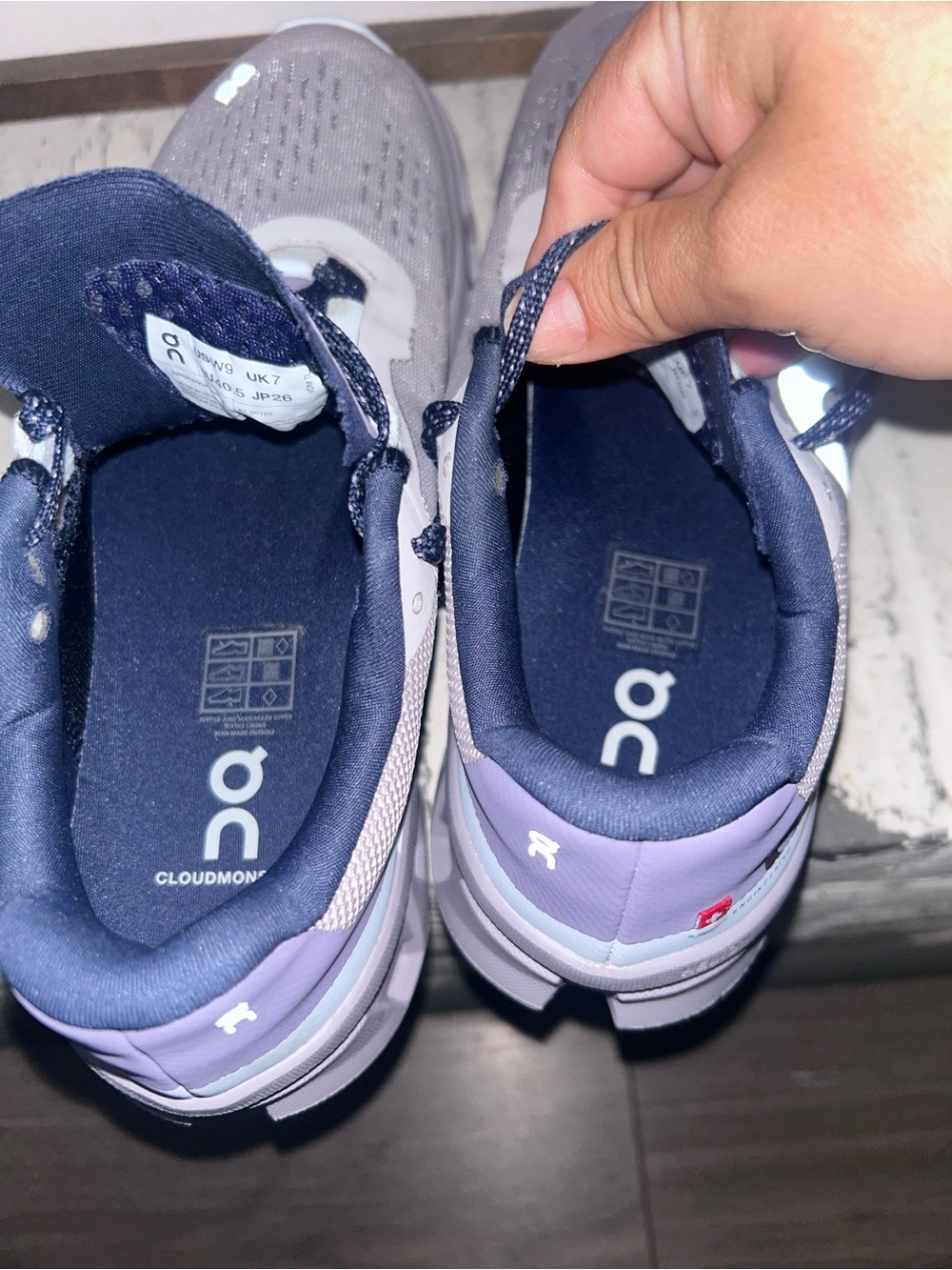 On Running Cloudmonster Lightweight Running Shoes in Artic Purple - Picture 7 of 8